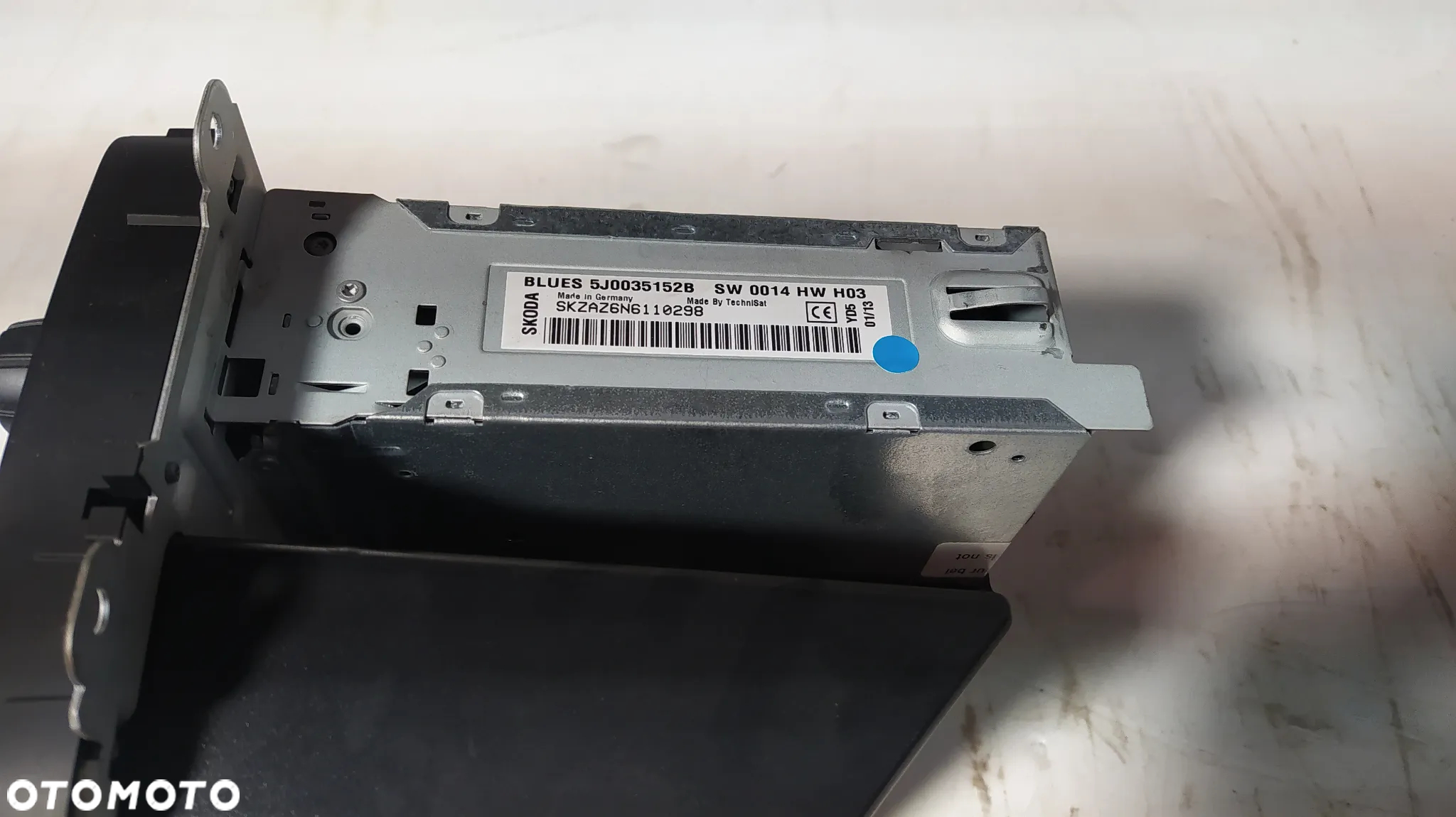 Skoda RAPID  RADIOODTWARZACZ RADIO  CD 5J0035152D NISKI PRZEBIEG! - 2