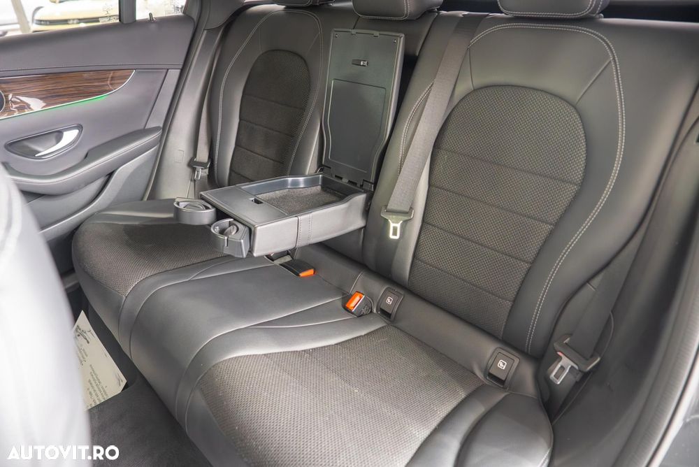 Mercedes-Benz GLC - 23