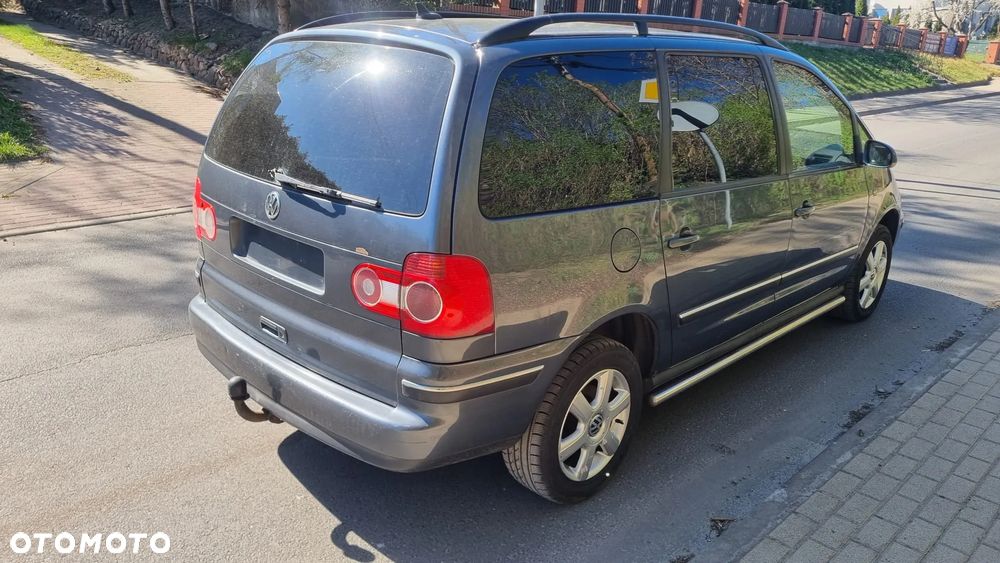 Volkswagen Sharan 2.0 TDI Sportline - 2