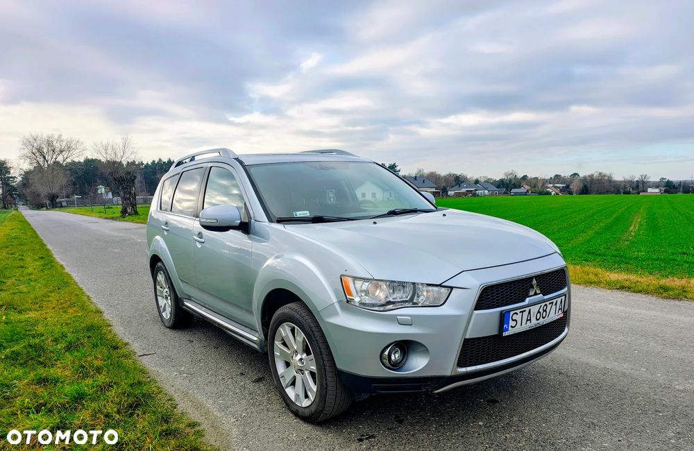 Mitsubishi Outlander 2.0 DID Instyle - 11