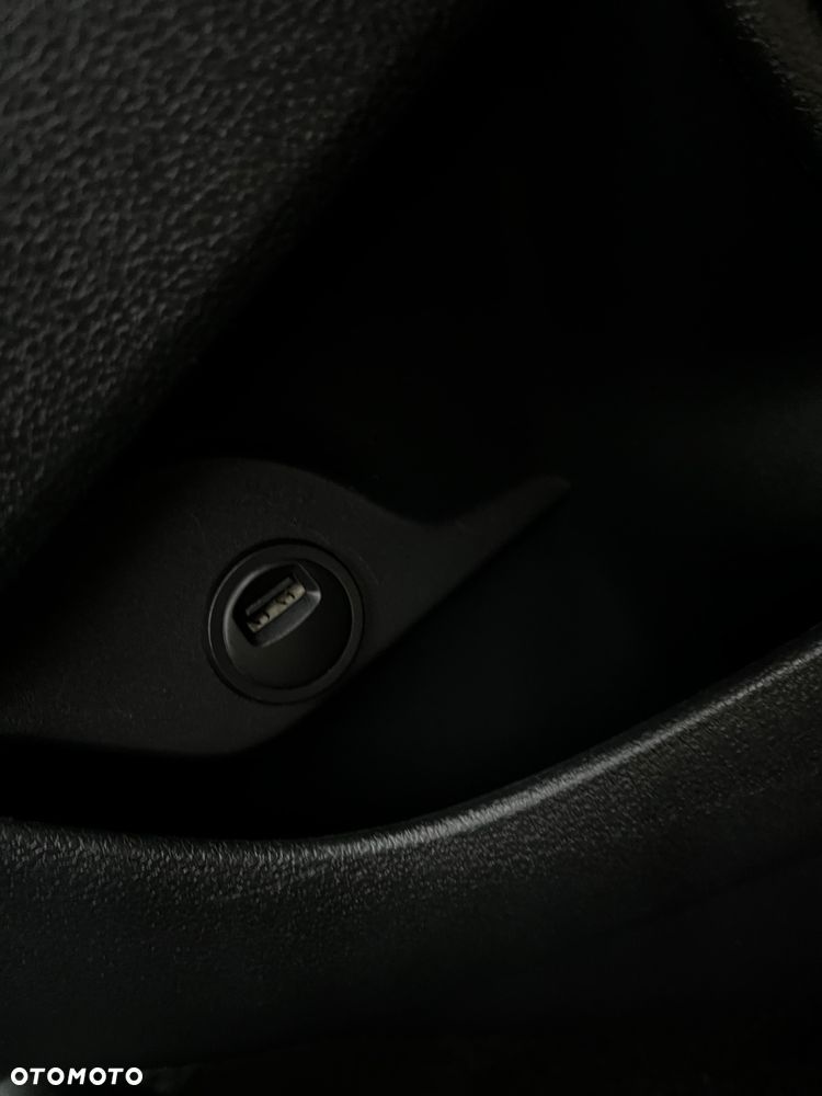 Citroën Berlingo Multispace BlueHDi 120 S&S SHINE - 19