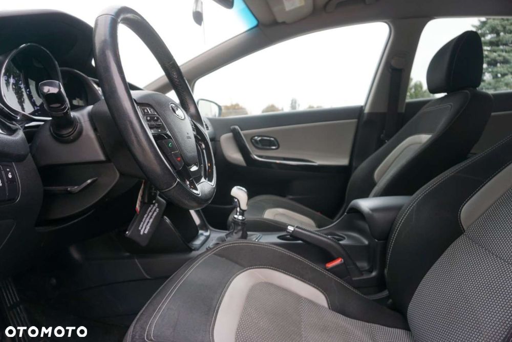 Kia Ceed 1.6 GDI L - 9