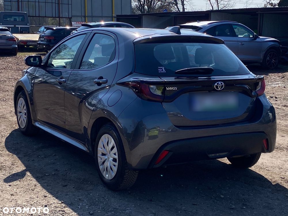 Toyota Yaris 1.5 Active - 4