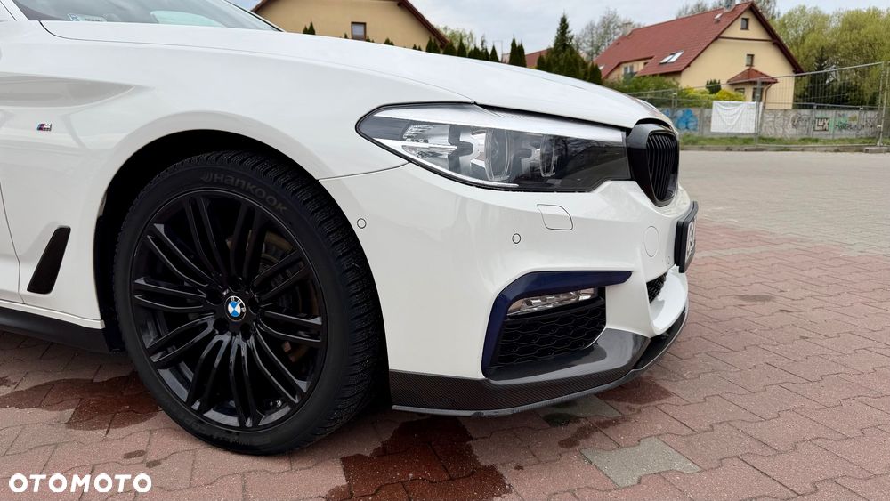 BMW Seria 5 520d xDrive M Sport sport - 10