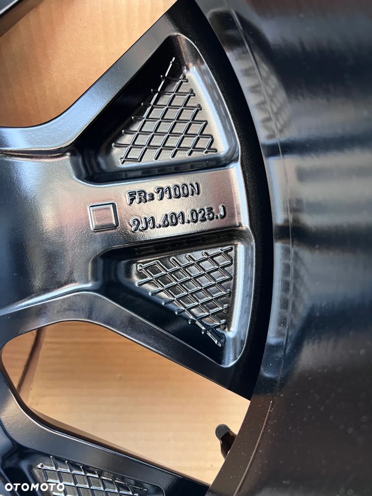 Felgi Porsche Taycan 20'' GTS  Satynowy Mat - 14