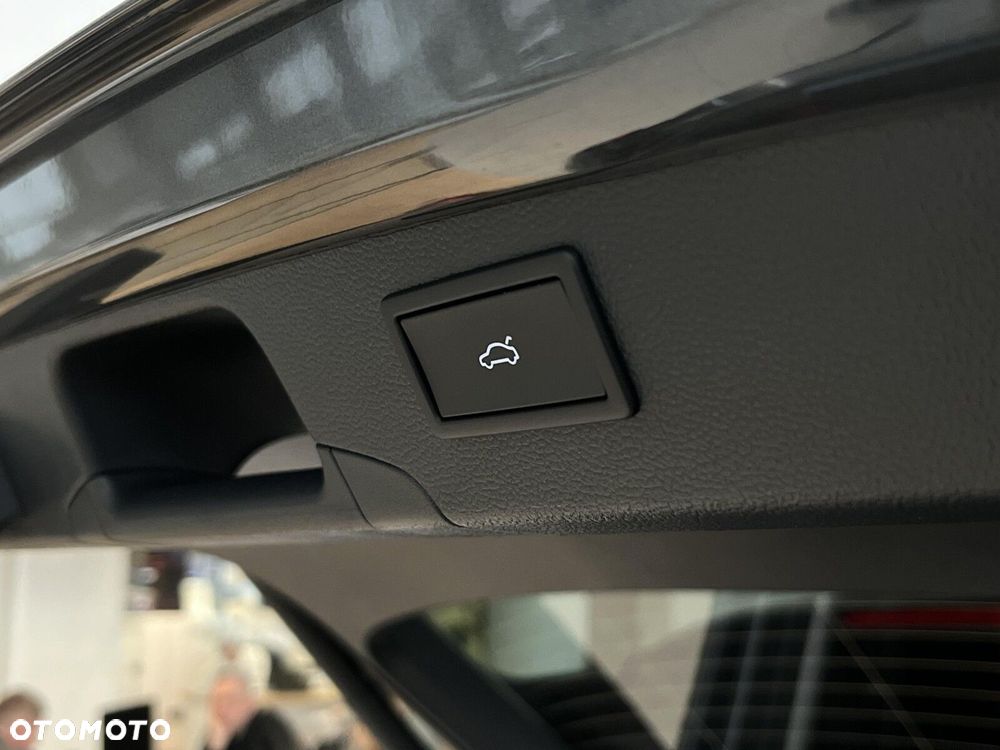 Volkswagen Passat - 27