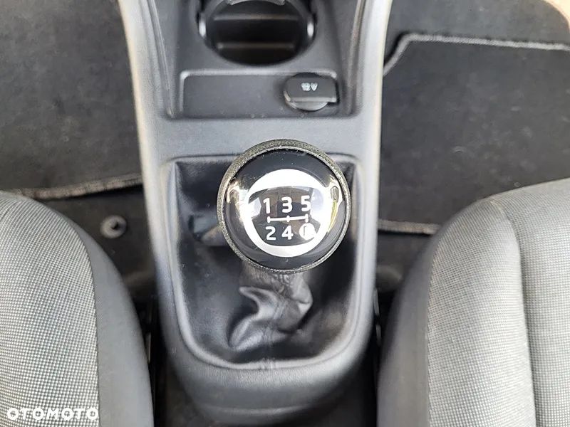 Volkswagen up! - 24