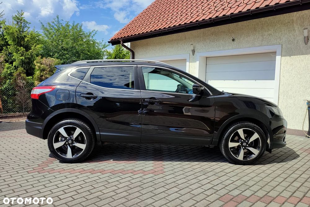 Nissan Qashqai 1.2 DIG-T Xtronic TEKNA - 24