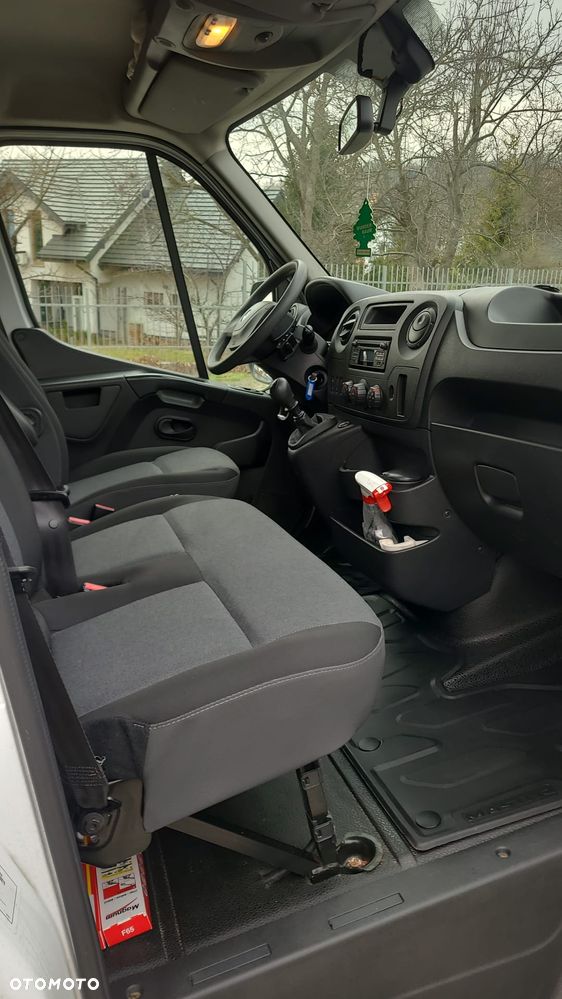 Renault Master - 11