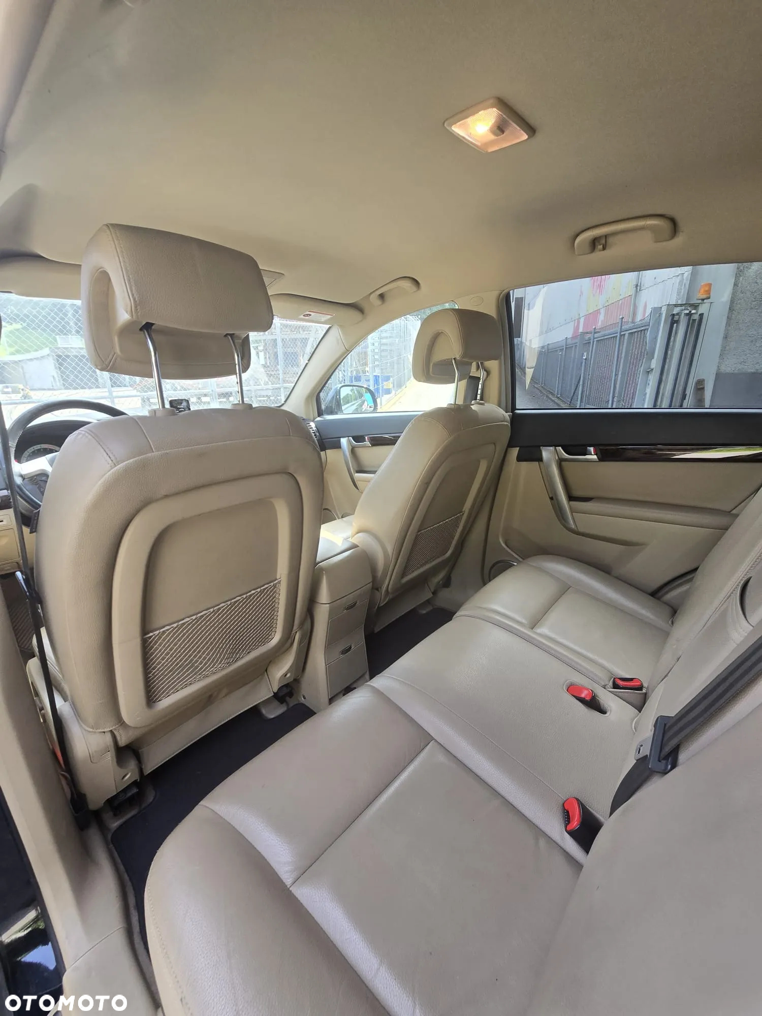 Chevrolet Captiva 3.2 4WD 7 Sitzer LT - 7