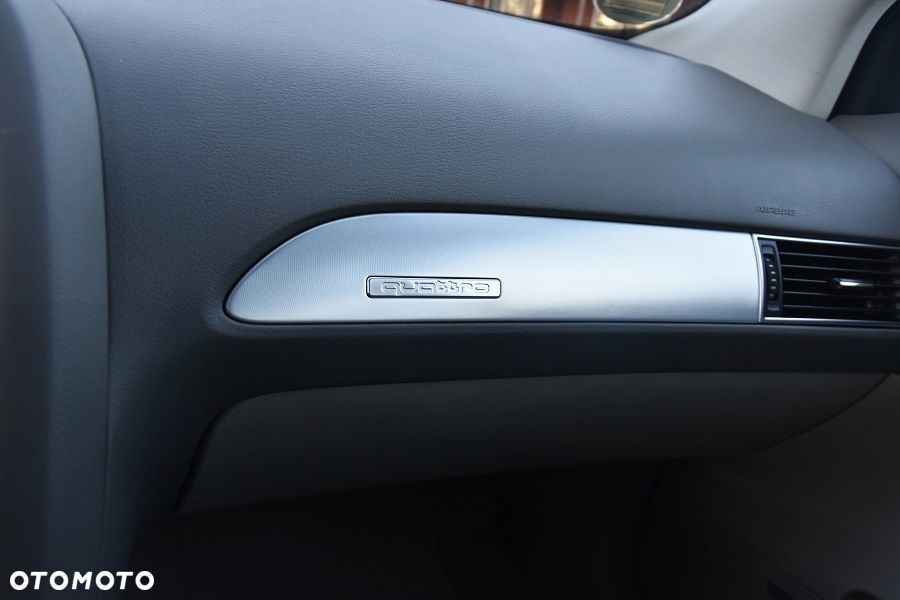 Audi A6 Limousine 3.0 TDI Quattro Tiptronic - 25