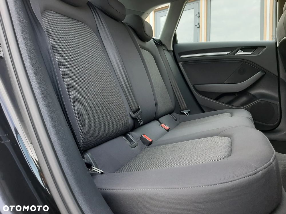 Audi A3 Sportback 1.6 TDI sport - 18
