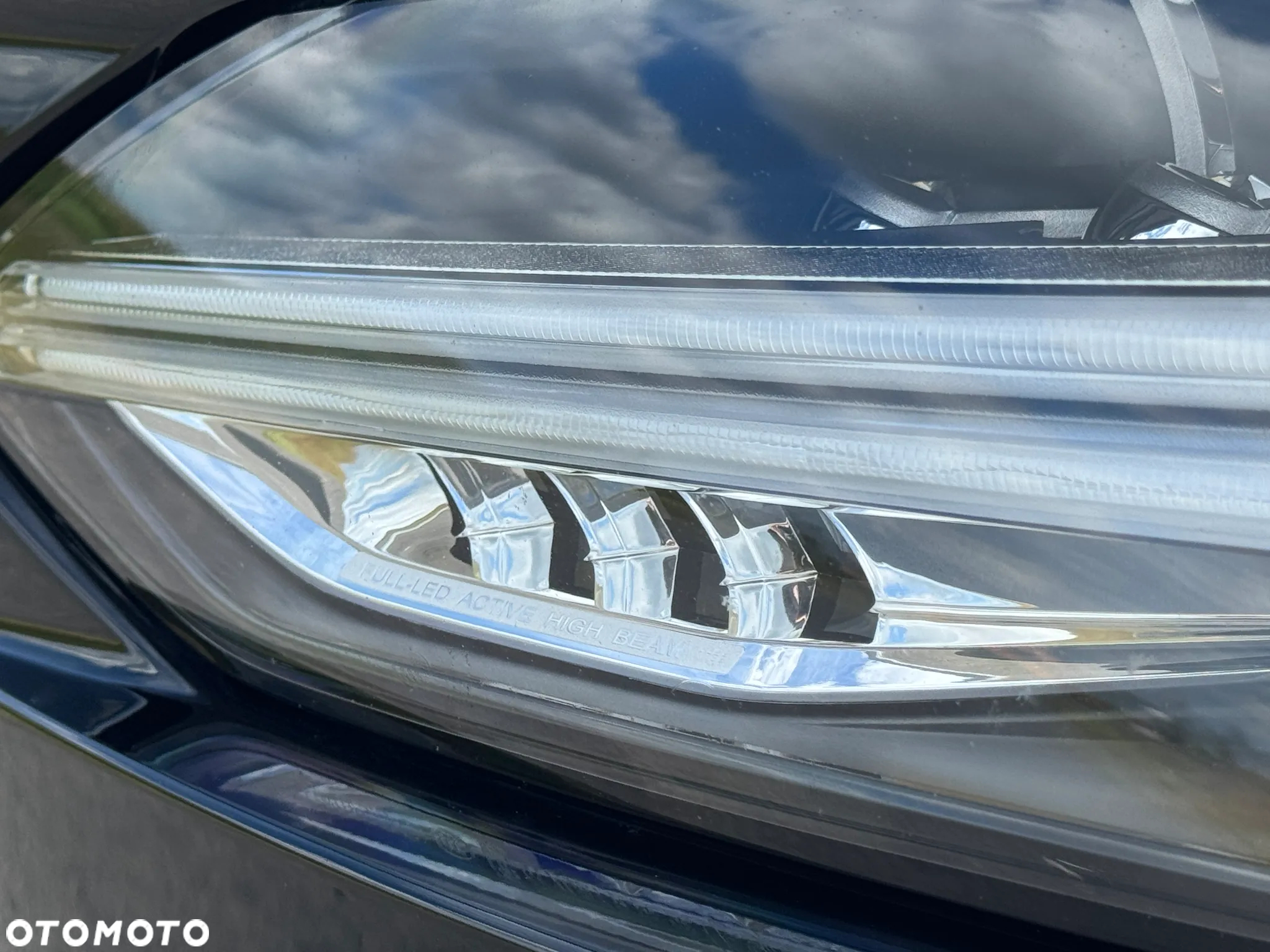 Volvo V90 T6 Plug-in Hybrid AWD Ultra Dark - 15