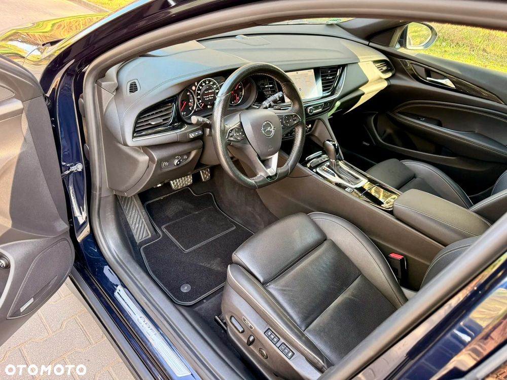 Opel Insignia 2.0 BiTurbo D 4x4 Automatik Ultimate Exclusive - 26