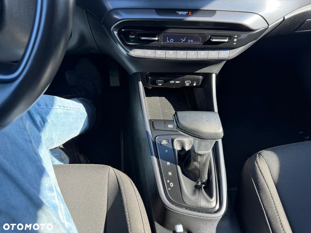 Hyundai i20 1.0 T-GDI Premium DCT - 11