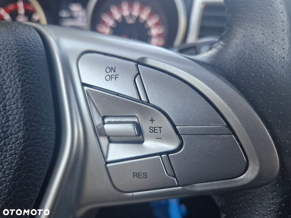 SsangYong/KGM Tivoli 1.6 D Amber - 18