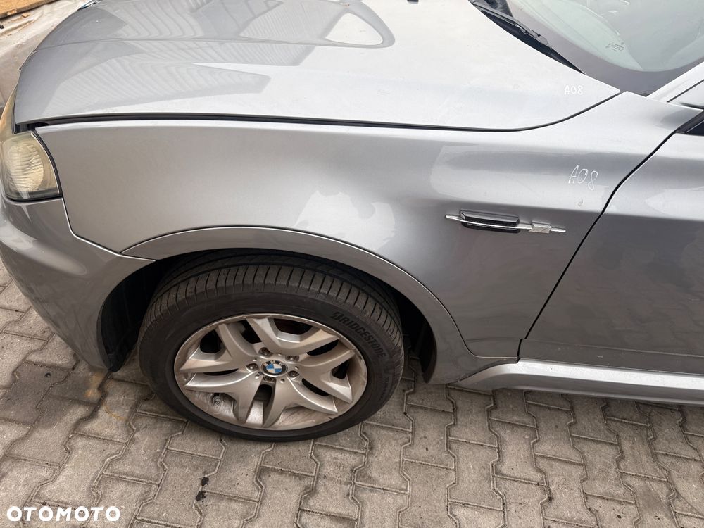Błotnik lewy bmw x3 e83 A08 Silbergrau pod kolor do założenia idealny ! - 1