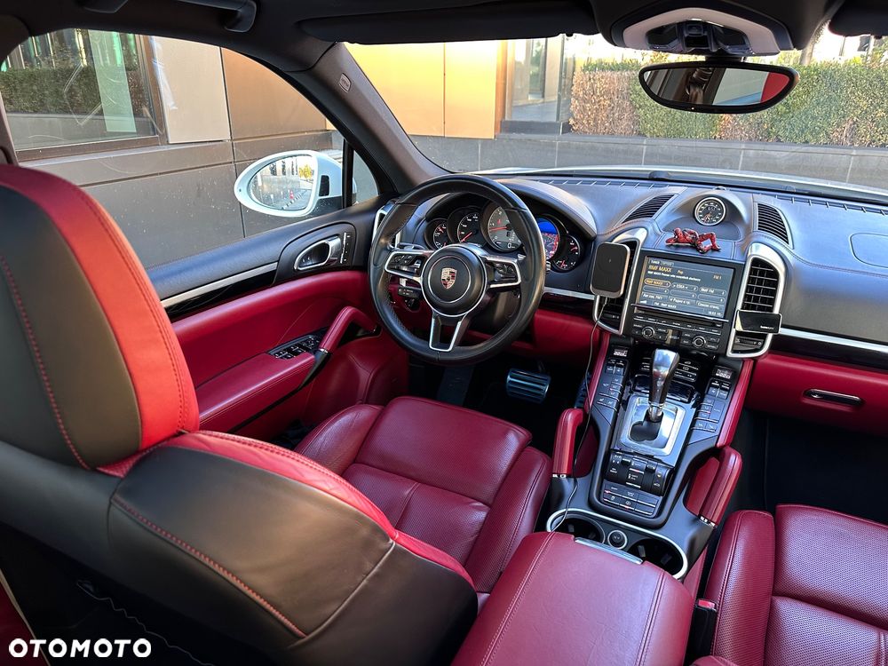 Porsche Cayenne S Diesel - 14