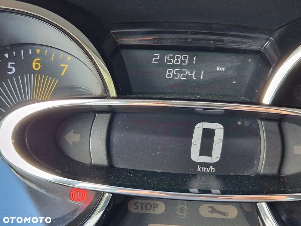 Renault Clio - 19