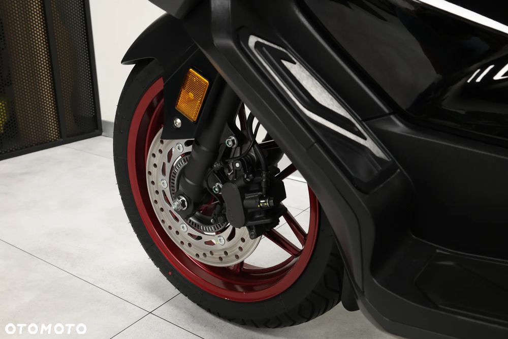 Honda NSS - 33
