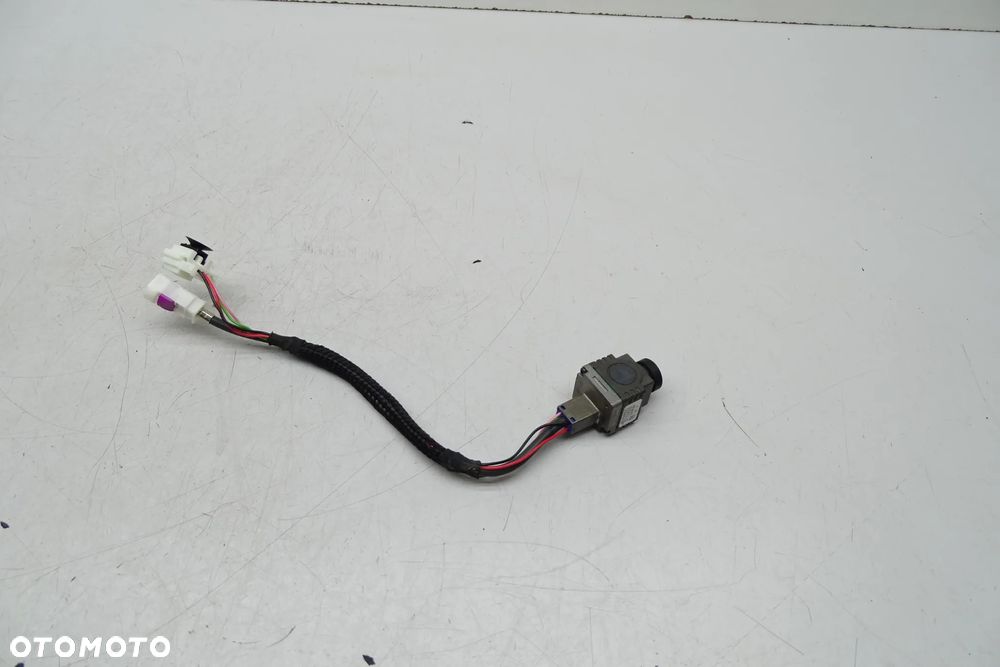 Mercedes C W205 E W213 S W222 Kamera cofania A2229059607 - 1