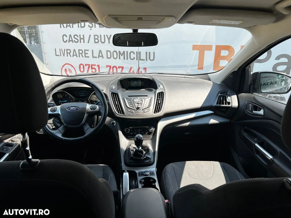 Ford Kuga - 6