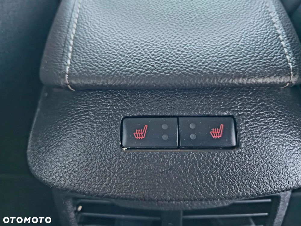 Ford Mondeo - 18