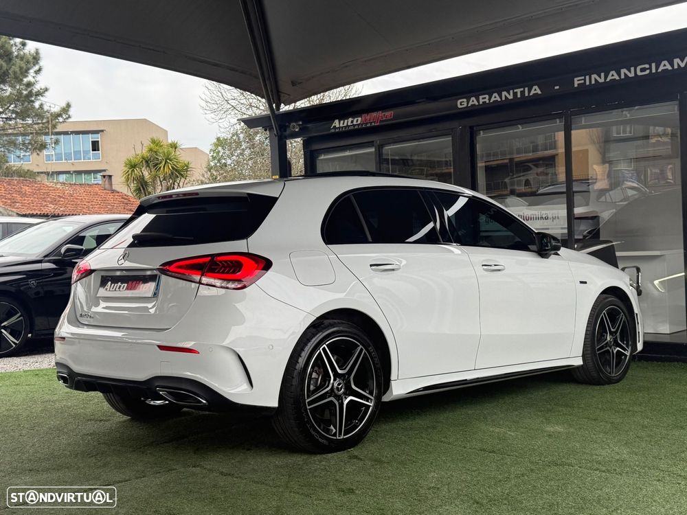 Mercedes-Benz A 250 e AMG Line - 12