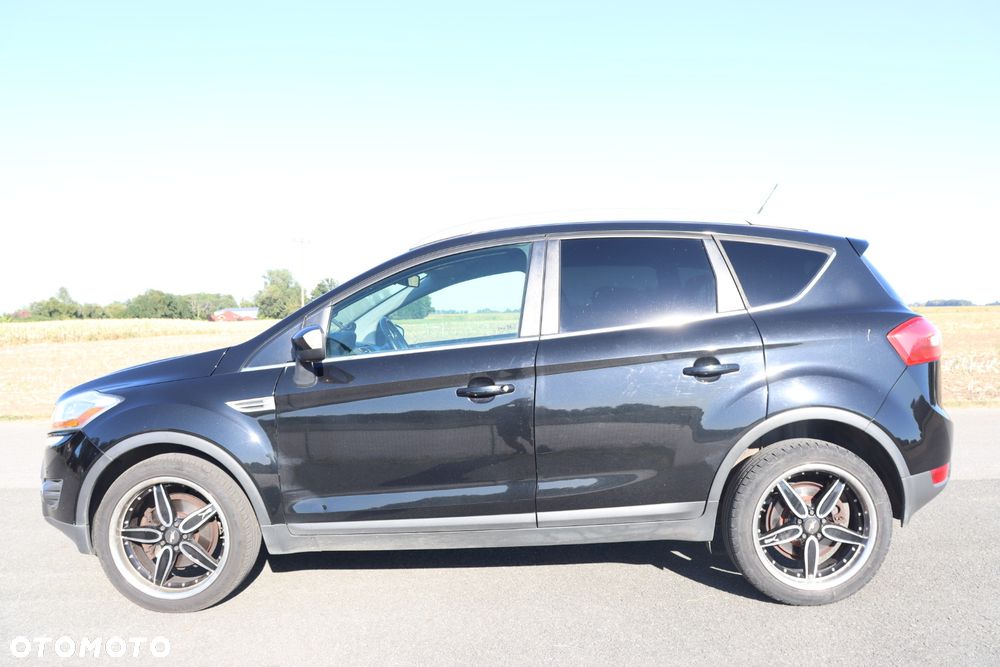 Ford Kuga 2.0 TDCi Titanium FWD - 3