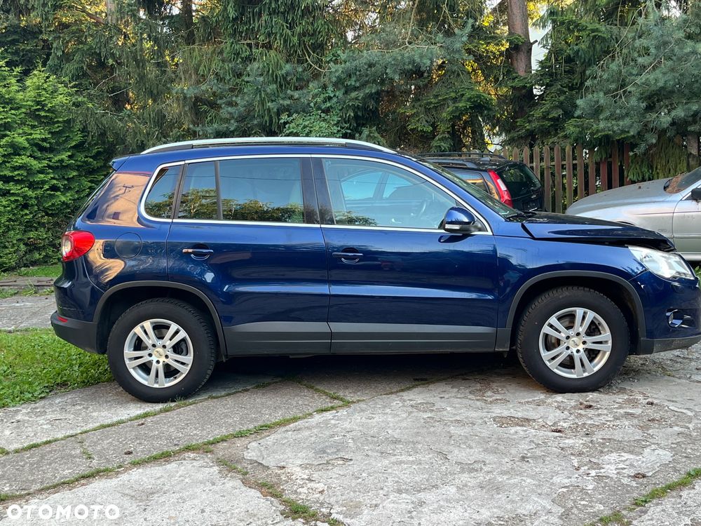 Volkswagen Tiguan - 4