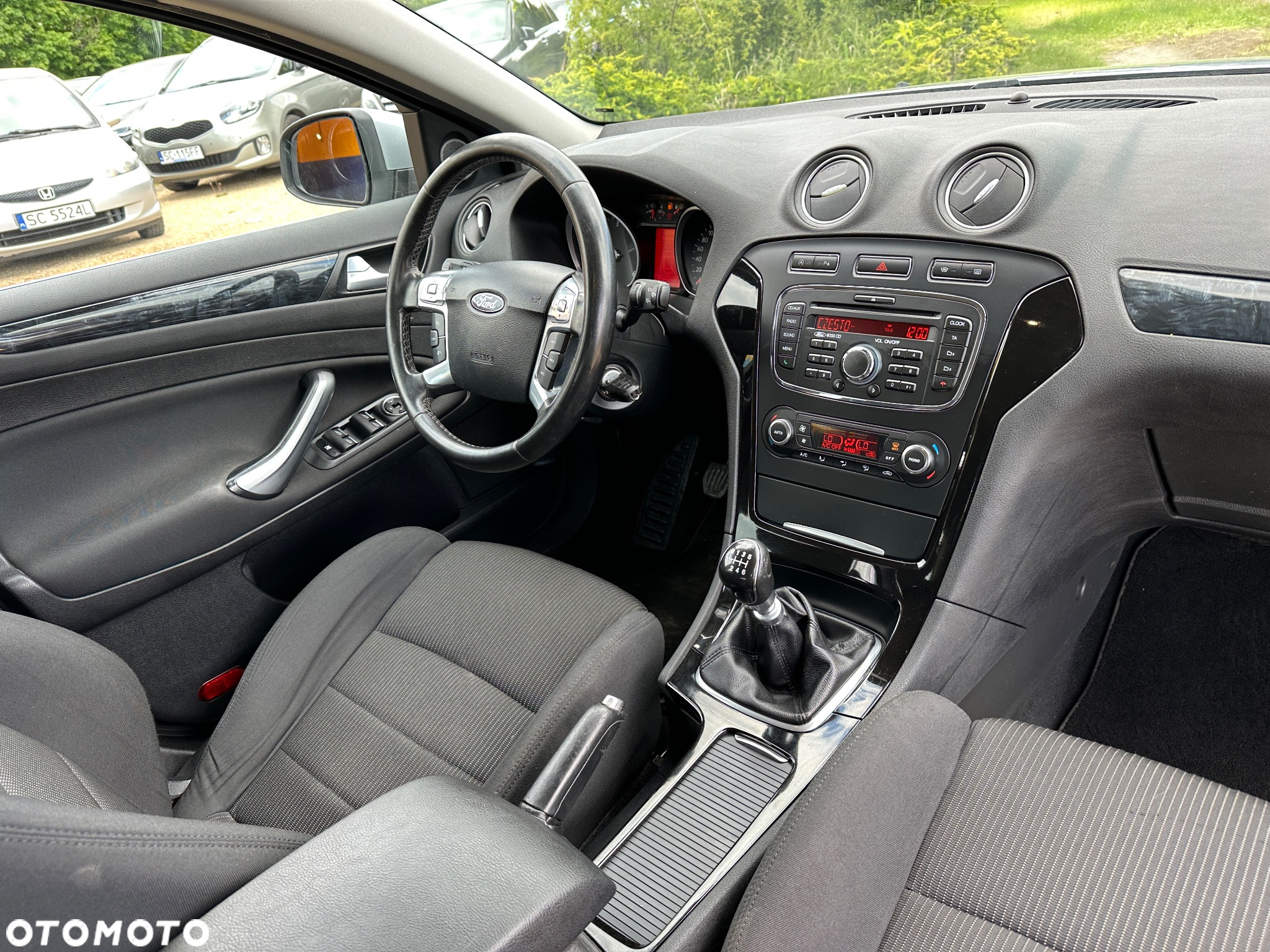 Ford Mondeo 1.6 TDCi ECOnetic Ambiente - 27