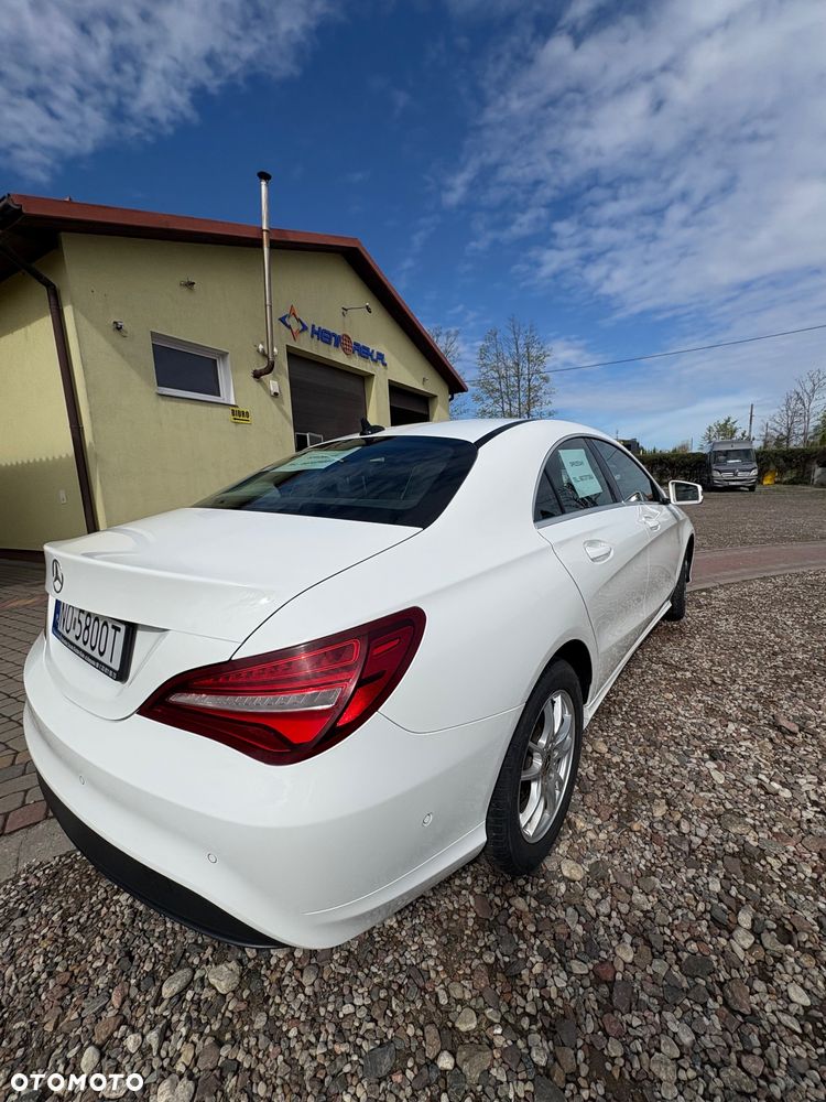 Mercedes-Benz CLA - 9