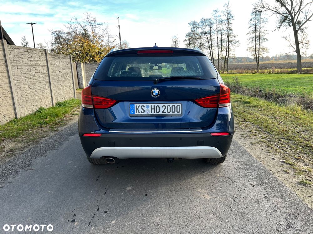 BMW X1 xDrive20d - 10
