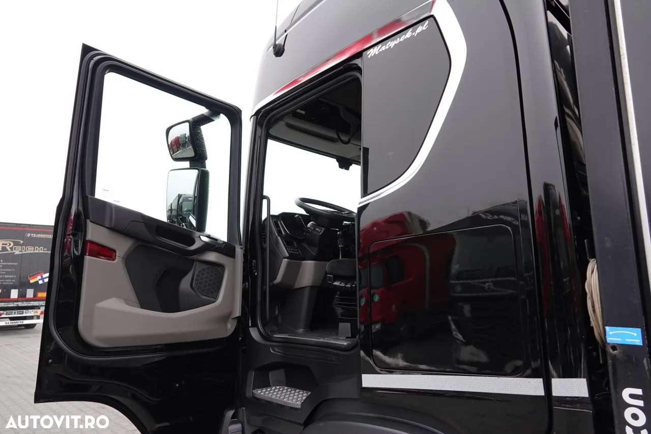 Scania R 410 / 6x2 / PERDEA - 7,8 m / SOLO / ACOPERȘ RIALAT / CONTRACTUL DE SERVICE - 24