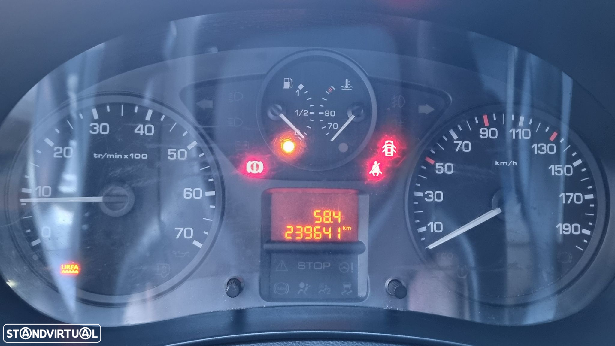 Citroën Berlingo 1.6 BlueHDi L2 Club 3L - 12