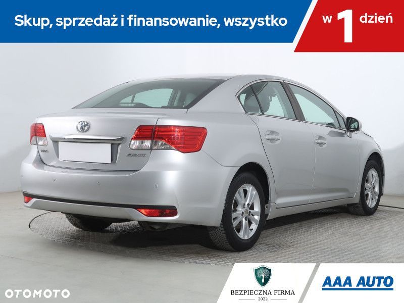 Toyota Avensis - 7