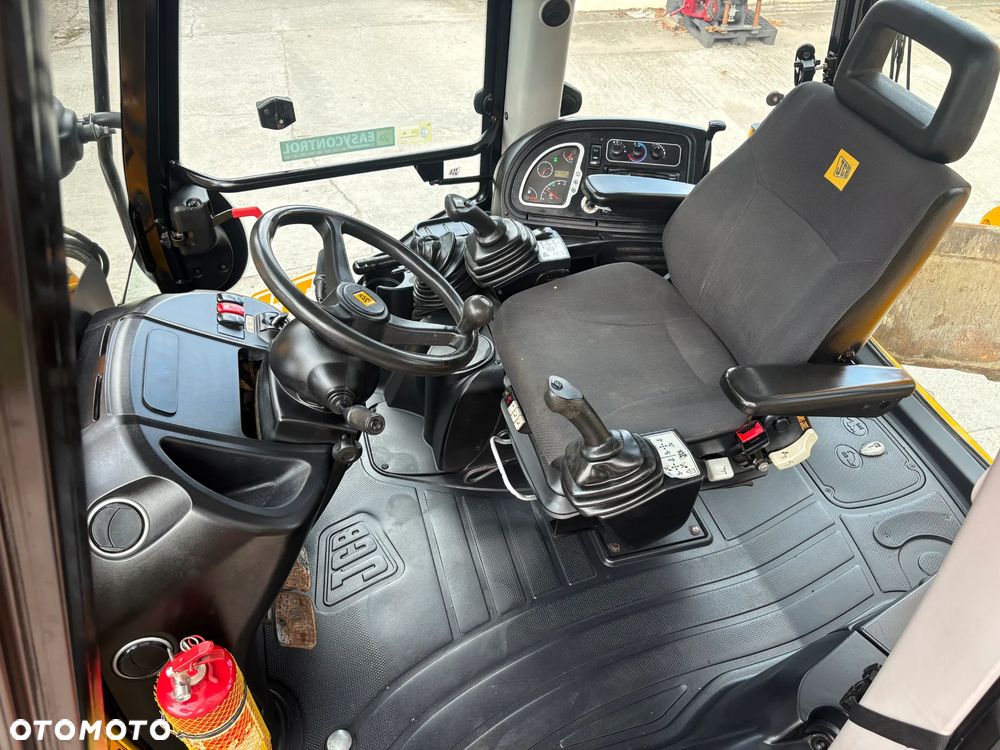 JCB JCB 4CX IDEALNA!!! - 18