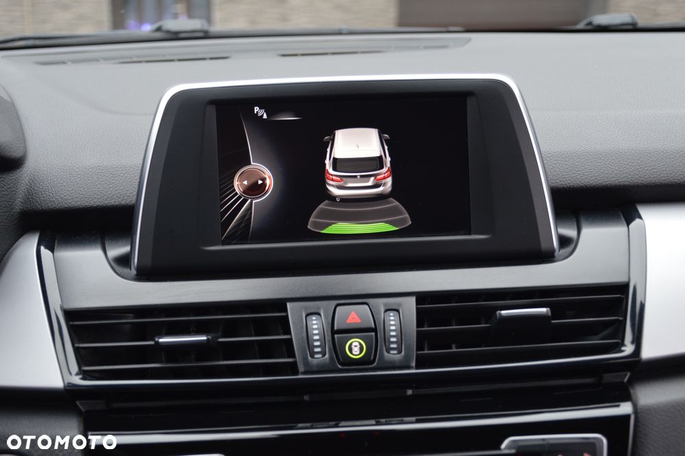 BMW Seria 2 216d Advantage - 20