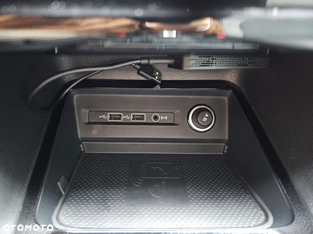 Volkswagen Golf Sportsvan VII SV 1.5 TSI ACT Comfortline DSG - 29