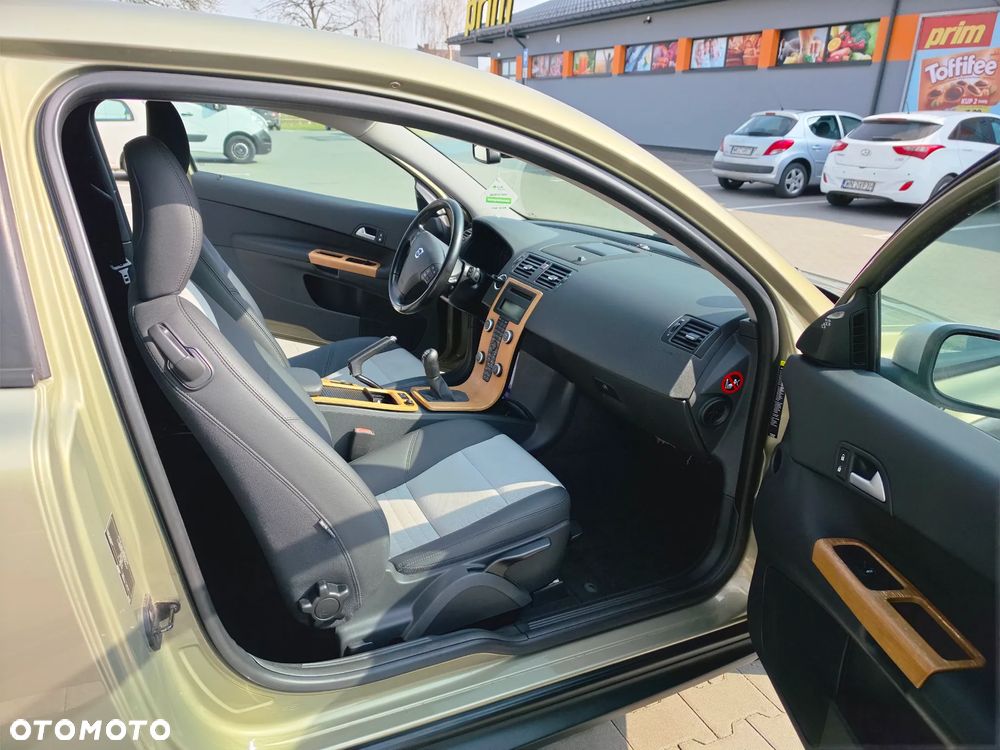 Volvo C30 2.0D Summum - 14