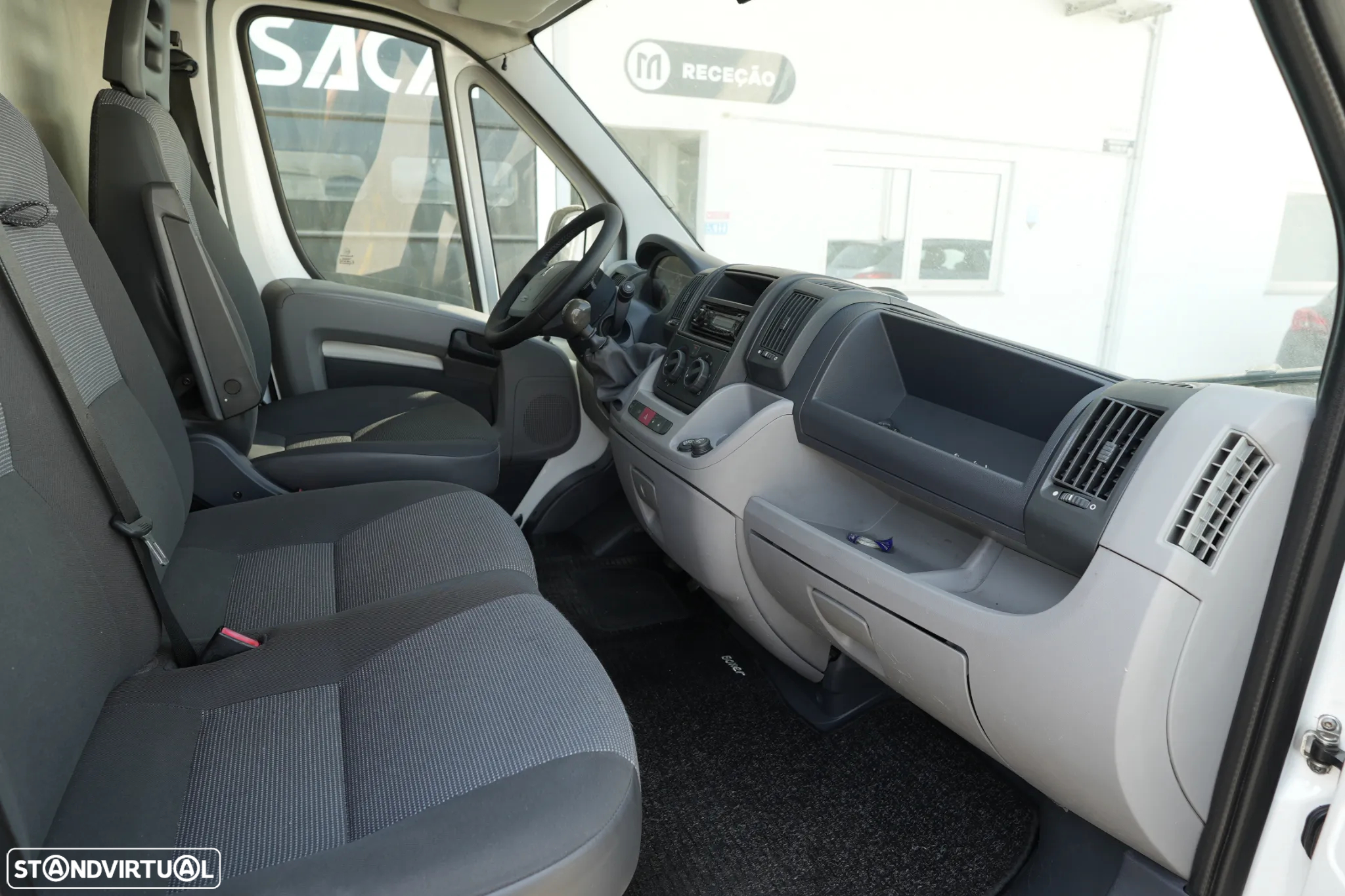 Peugeot Boxer Maxi Longa 2.2HDI 120cv L4H2 - 10