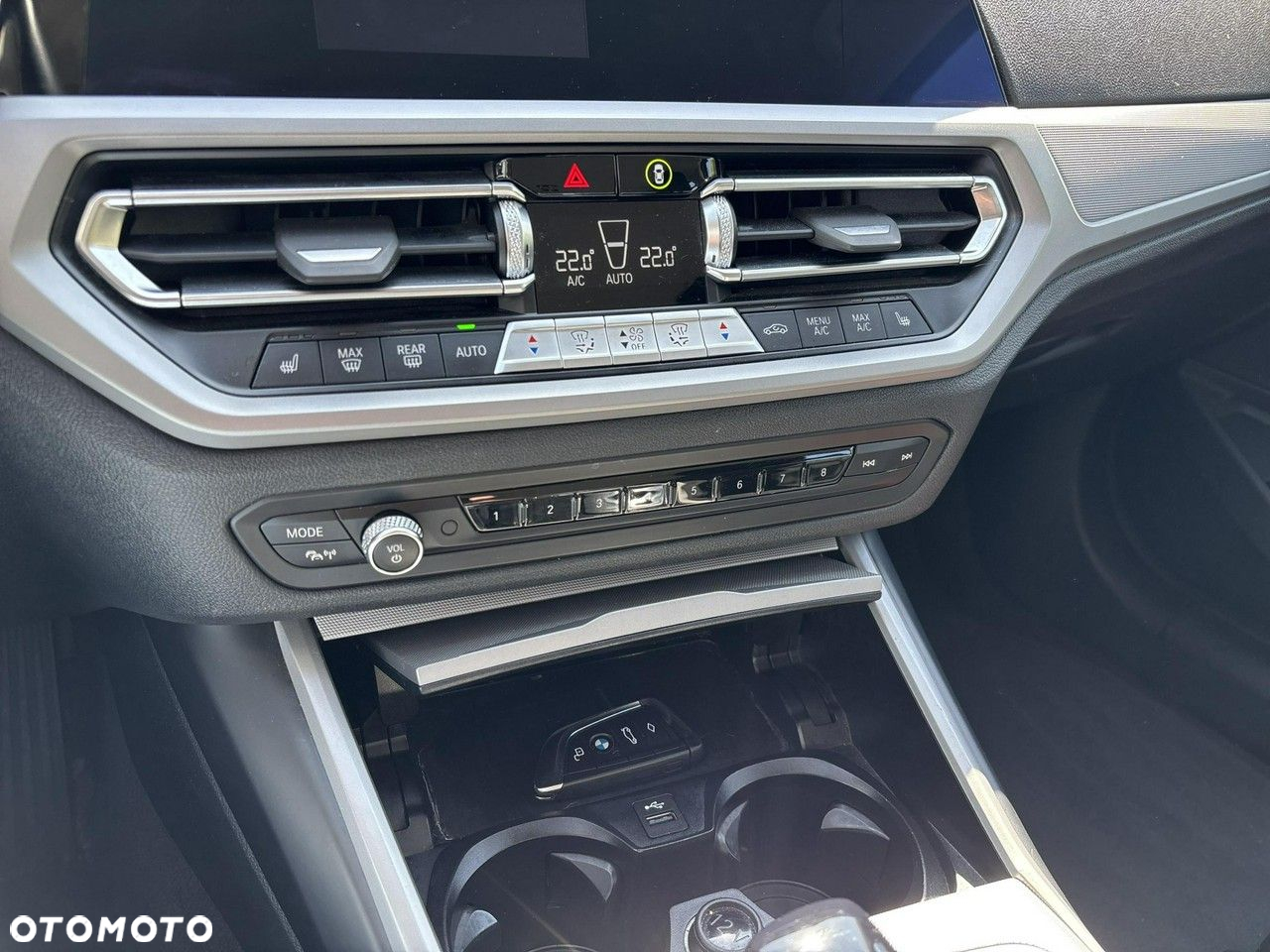 BMW Seria 3 318i Advantage - 23