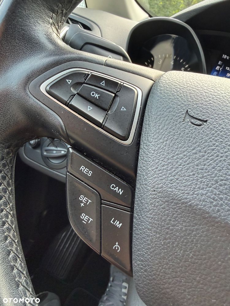 Ford C-MAX 1.5 EcoBoost Start-Stop-System Titanium - 26