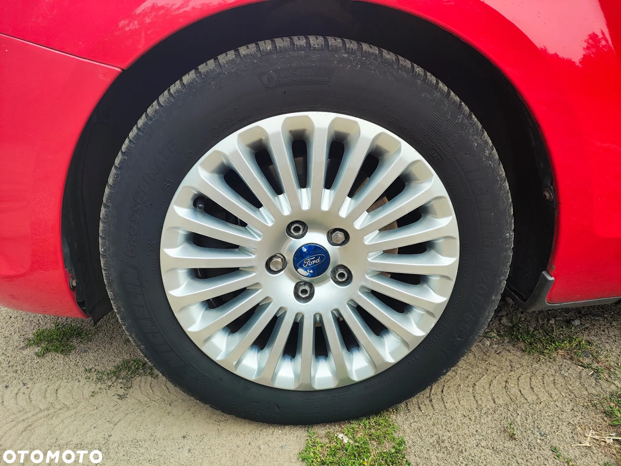 Ford Focus 2.0 16V Trend - 6