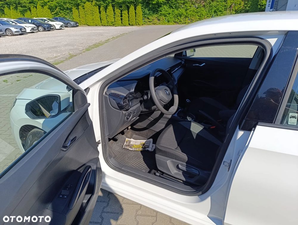 Skoda Fabia 1.0 Ambition - 17