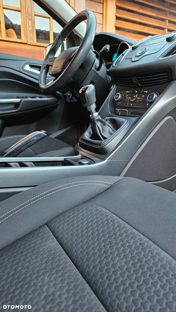 Ford Kuga 1.5 EcoBoost FWD Trend - 24