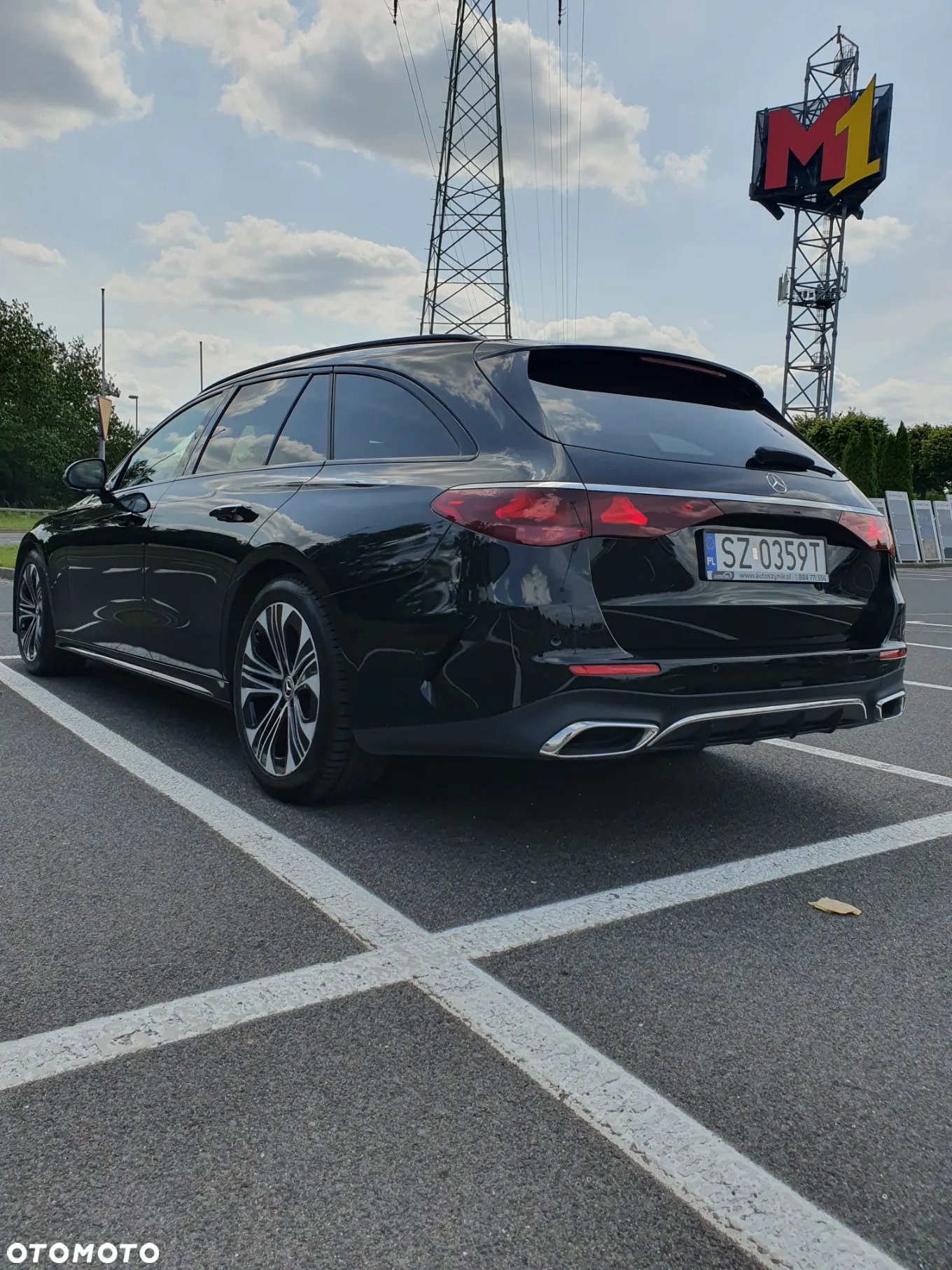 Mercedes-Benz Klasa E 220 d T 9G-TRONIC Edition AMG Line - 16