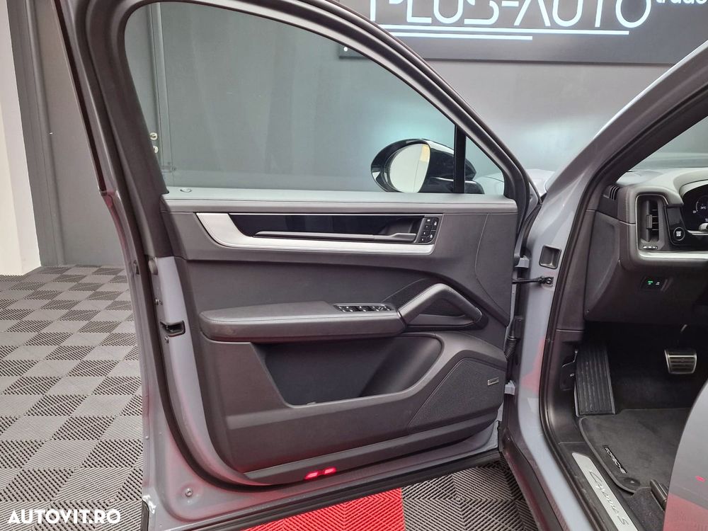 Porsche Cayenne Coupe S Tiptronic S - 10