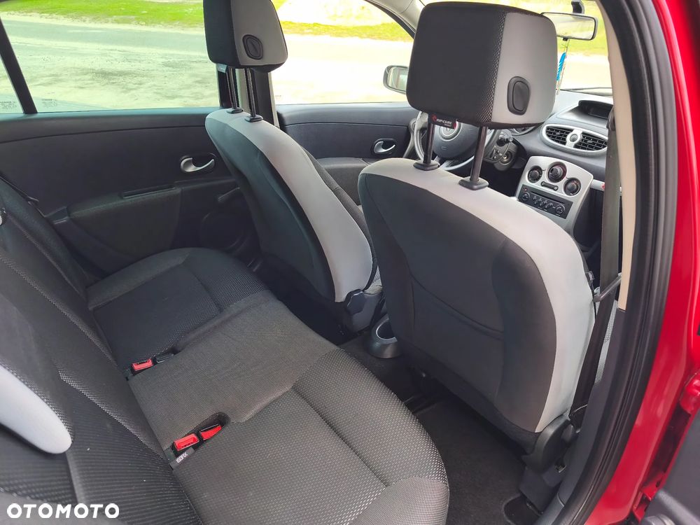 Renault Clio 1.2 16V TCE Rip Curl - 29