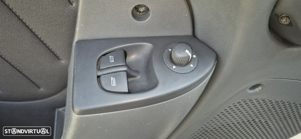 Challenger 101 CITROEN JUMPER 2.3 M-JET - CHALLENGER - 4 LUGARES - 4 DORMIDAS - 16